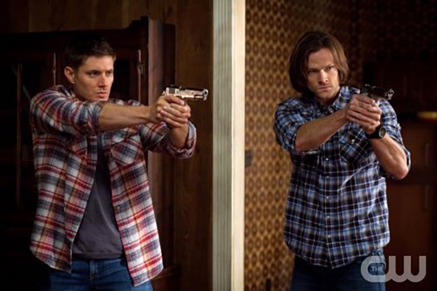 Women are attracted to forearms - proof is in culture and television