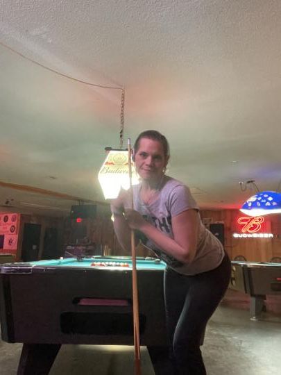 This is how most see me with the stick In my hand and bent over the table 😉. Don’t forget no sex all tease , I’m minimal make-up ,maximum fun, not a sugar momma. if I skated parenting responsibilities this long I’m not adoptin